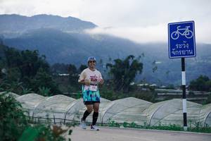 BIB: 4120
                            <button type="button" onclick="openModal(18897433)" class="btn btn-primary btn-sm float-right btn-popup" data-toggle="modal" data-target=".modal-high-quality">
                        <i class="fas fa-shopping-cart"></i> Add to Cart
                    </button>
                                            <button type="button" onclick="isThisMe(18897433, true)" class="btn btn-success btn-sm float-right btn-popup btn-isme hidden" data-toggle="tooltip" data-placement="bottom" title="นี่คือรูปของคุณใช่ไหม คลิกที่นี่เพื่อเอาเข้าอัลบั้ม">
                        <i class="fas fa-plus"></i> Add to album
                    </button>
                    <button type="button" onclick="isThisMe(18897433, false)" class="btn btn-warning btn-sm float-right btn-popup btn-isnotme hidden">
                        <i class="fas fa-ban"></i> Remove from album
                    </button>